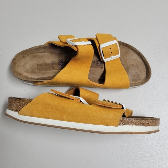 Birkenstock Arizona Soft Footbed Leather Sandals In Softy Orange Size 39. - Picture 3 of 11